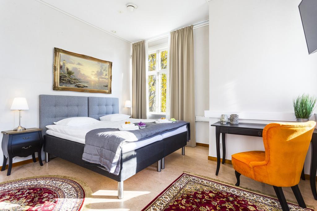 Hotell Drottninggatan 11 Boden Bagian luar foto